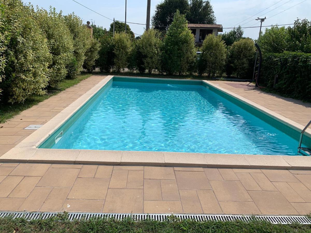Charming Attic Apartment With Balcony & Swimming Pool Desenzano del Garda Dış mekan fotoğraf